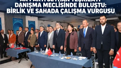 ADANA – BHA Adana’da Seyhan İlçe Öğretmenevinde gerçekleştirilen AK Parti