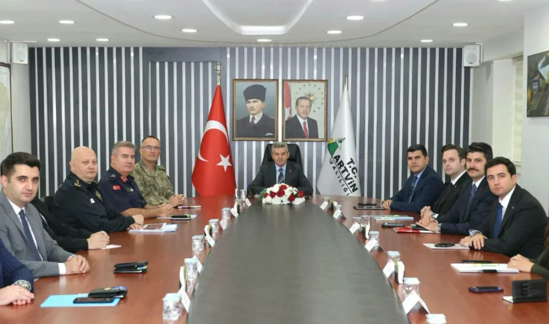 BAYRAM SARAYOĞLU / ARTVİN – BHA  Valilik toplantı salonunda düzenlenen