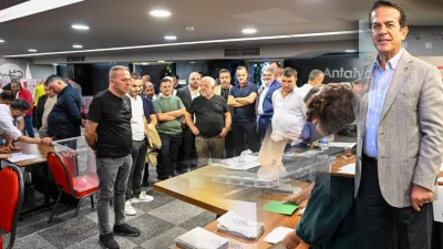 Antalya Ticaret Borsası’nda (ATB) 7 meslek komitesi ile meclis üyelerinin
