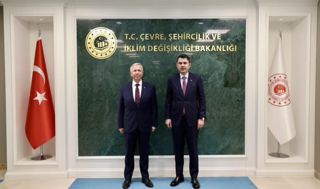 Bakan Kurum Ankara Büyükşehir Belediye Başkanı Mansur Yavaş’ı kabul etti ANKARA – BHA Çevre, Şehircilik ve İklim Değişikliği Bakanı Murat