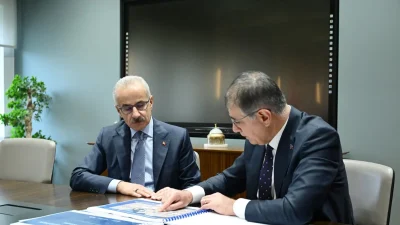 ANKARA – BHA Ulaştırma ve Altyapı Bakanı Abdulkadir Uraloğlu, İzmir