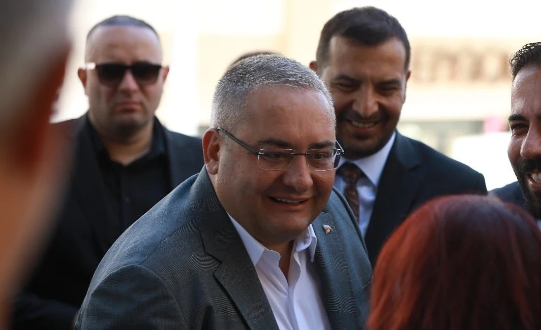 Başkan Özarslan’dan 29 Ekim Cumhuriyet Bayramı mesajı ANKARA – BHA Keçiören Belediye Başkanı Dr. Mesut Özarslan, 29