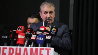 Büyük Birlik Partisi Genel Başkanı Mustafa Destici, merhamet ve emeğin