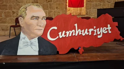 YAŞAR TONBAK/ANKARA/BHA Tarihi Suluhan kervansarayında, “Fotoğraflarla Cumhuriyet Bayramı Sergisi” açıldı.