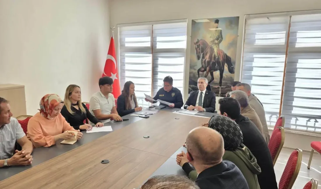 YAŞAR TONBAK/ANKARA/BHA Ankara’nın Beypazarı ilçesinde, İstanbul’un Başakşehir ilçesinde bir okulda