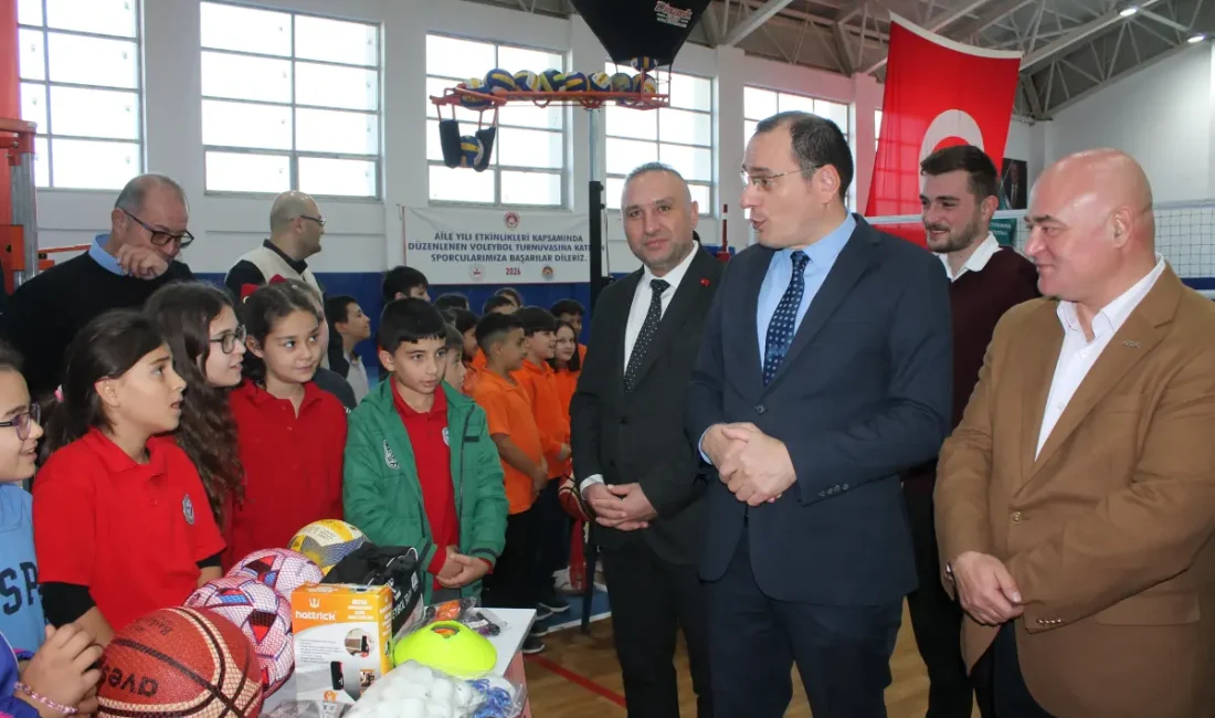 A.Kadir KİPER – BHA İçerisinde, Voleybol topu ve filesi, Basketbol