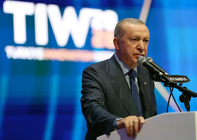 İSTANBUL – BHA Cumhurbaşkanı Recep Tayyip Erdoğan, Haliç Kongre Merkezi’nde