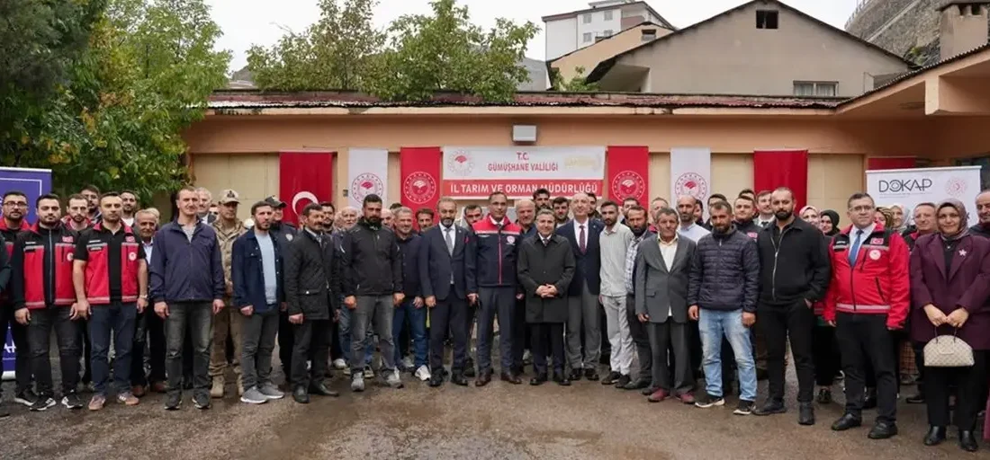 DOKAP tarafından Gümüşhane hayvancılığğna iki yeni proje GÜMÜŞHANE – BHA Gümüşhane’de hayvancılık altyapısının geliştirilmesine yönelik hazırlanan “Gümüşhane’de