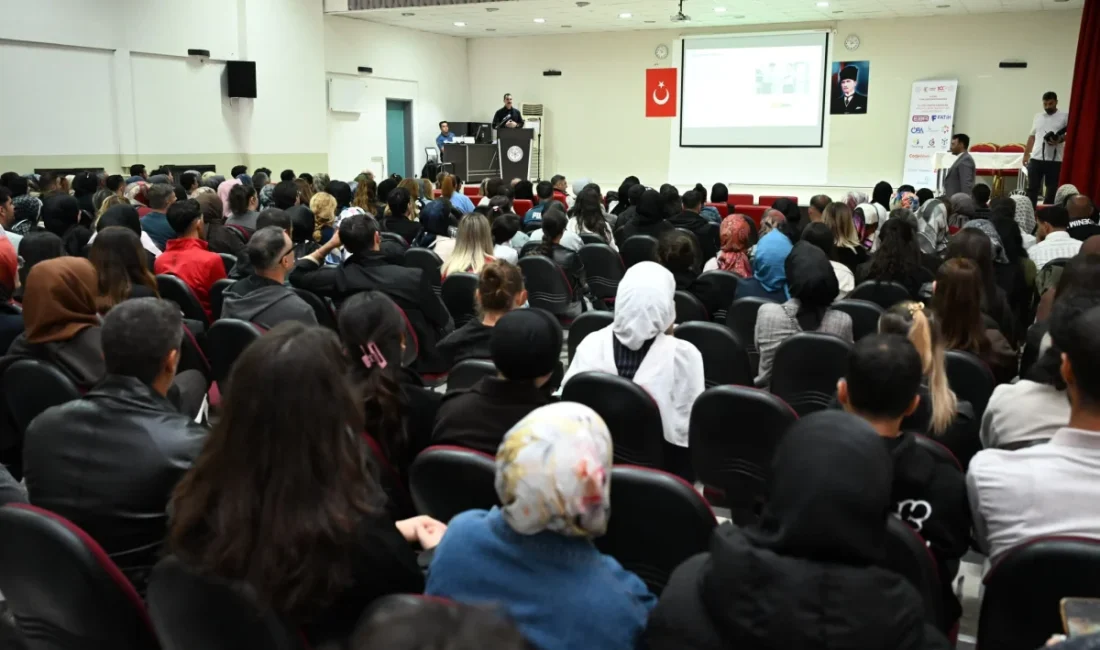 Elazığ’da okul bahçe görevlilerine güvenlik eğitimi verildi Sıktı TAŞEL – BHA Elazığ İl Emniyet Müdürlüğü Çocuk Şube