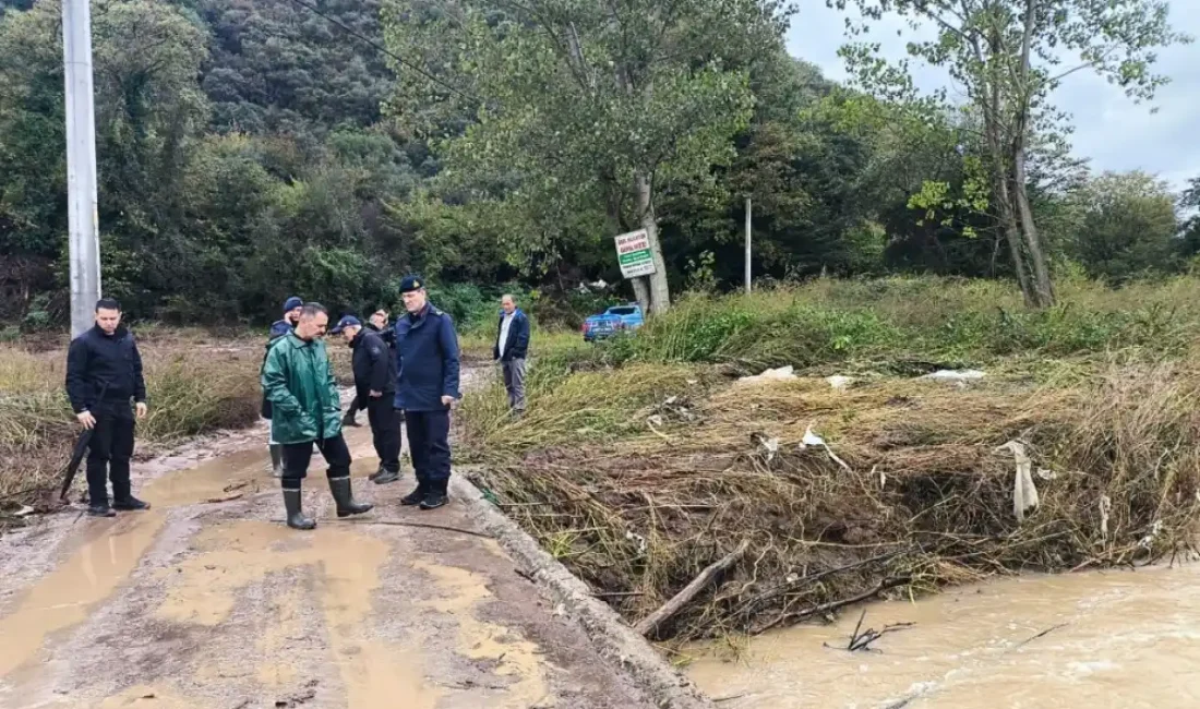 Gebze’de araç dereye düştü: 1 ölü, 1 kayıp KOCAELİ – BHA Gebze ilçesi Kadıllı Mahallesi Göçbeylik Dere Yatağı