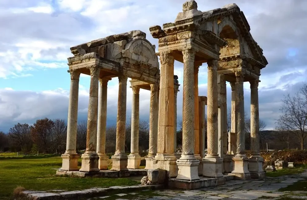 AYDIN – BHA Aydın’ın Karacasu ilçesinde bulunan Aphrodisias Antik Kenti,