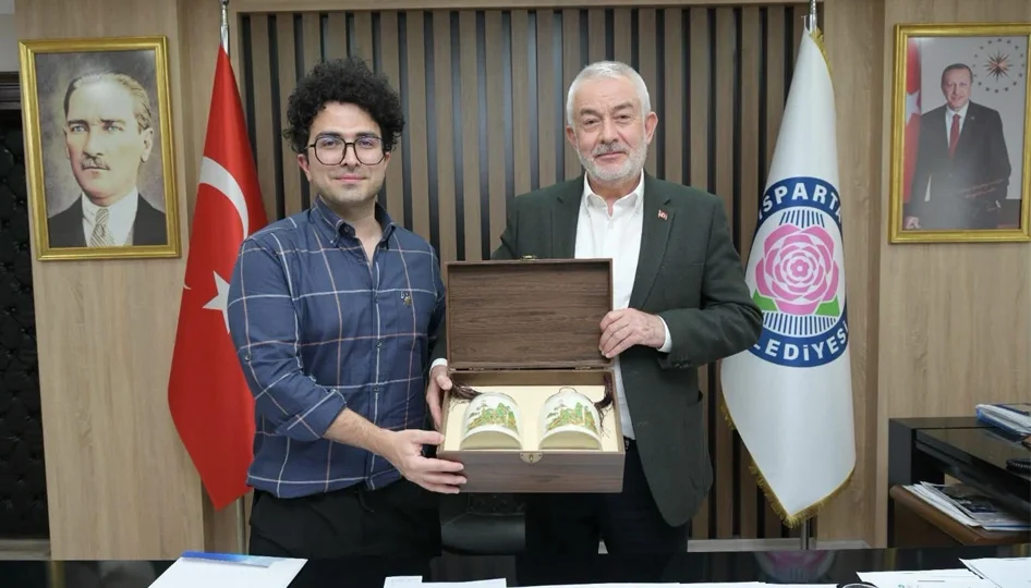 ISPARTA – BHA  Çin’de yaşayan ve sosyal medyada 40 milyon