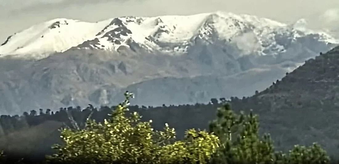 Isparta’ya mevsimin ilk karı yağdı ISPARTA – BHA Isparta Davraz Zirvesi’nde etkili olan kar yağışı, bölgeyi