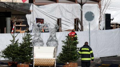 ANKARA-BHA İsviçre polisi tarafından yapılan açıklamada, gece saatlerinde bir veya