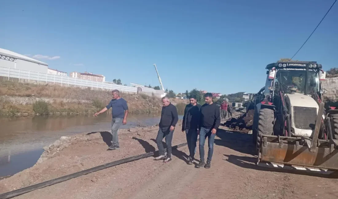 KARS – BHA  DSİ 24. Bölge Müdürü Serdar Kotan, beraberindeki