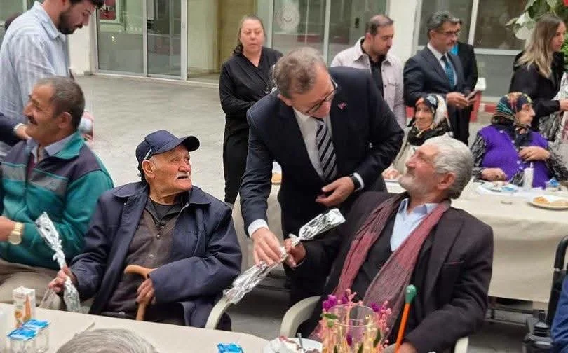 KARS – BHA Kars Valisi Ziya Polat, eşi Pınar Filiz