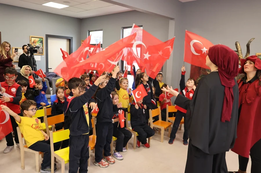 Keçiören’de çocuklara özel 29 Ekim etkinliği ANKARA – BHA Keçiören Belediyesi Kütüphane ve Müzeler Müdürlüğü tarafından,