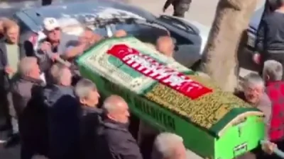 KONYA – BHA  Konya’nın Akşehir ilçesinde bir kahvehanede av tüfeğiyle