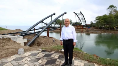 Ordu’da Turnasuyu Kordon Park yaşam merkezine dönüşüyor Köprü inşaatında incelemelerde bulunan Ordu Büyükşehir Belediye Başkanı Dr. Mehmet