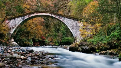 RİZE – BHA Yemyeşil ormanların arasından akan dereler, dik yamaçları