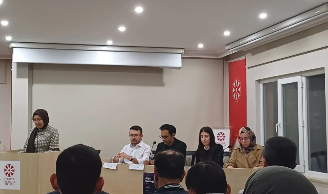 Türkiye Yazarlar Birliği’nden “Aliya İzzetbegoviç Paneli” Şevket GÖLÜK – BHA Bosna Hersek’in bağımsızlık mücadelesinin sembol ismi, bağımsız Bosna’nın