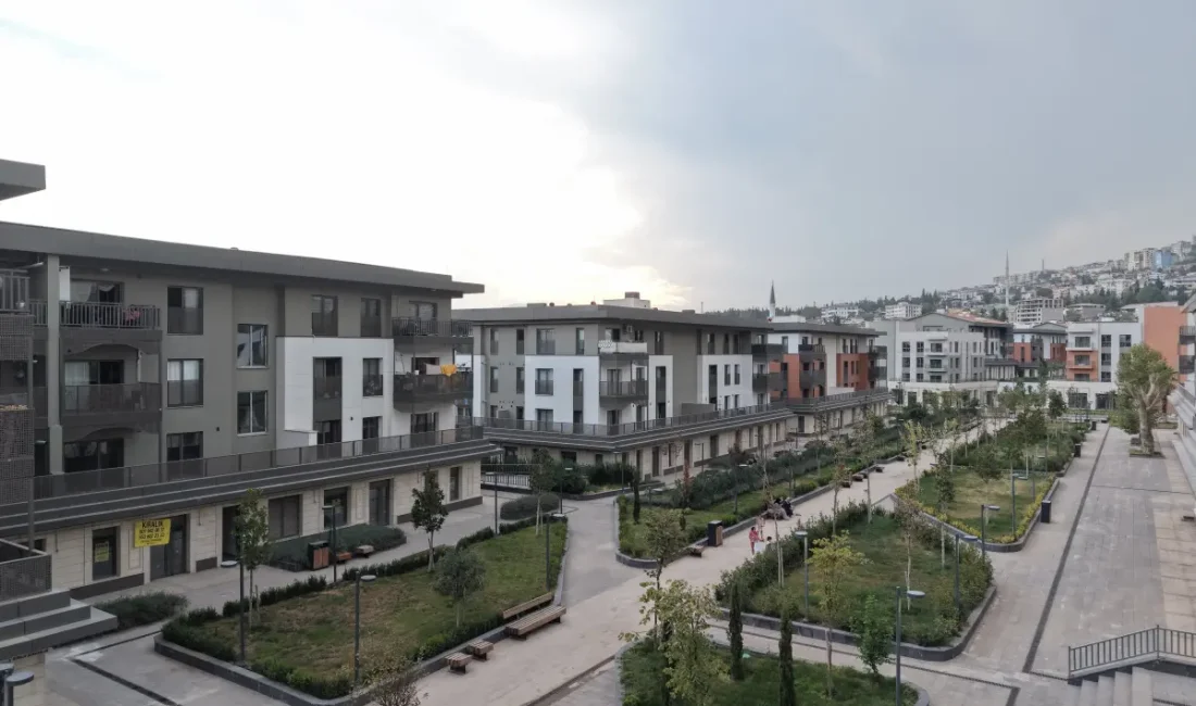 Türkiye’nin deprem bölgesindeki konut üretimi ABD basınında ANKARA – BHA Türkiye’nin 6 Şubat 2023’te meydana gelen Kahramanmaraş