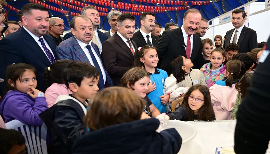 “3 ayrı proje gurur verici” ISPARTA – BHA Isparta Valisi Abdullah Erin, Bilimfest Isparta Bilim