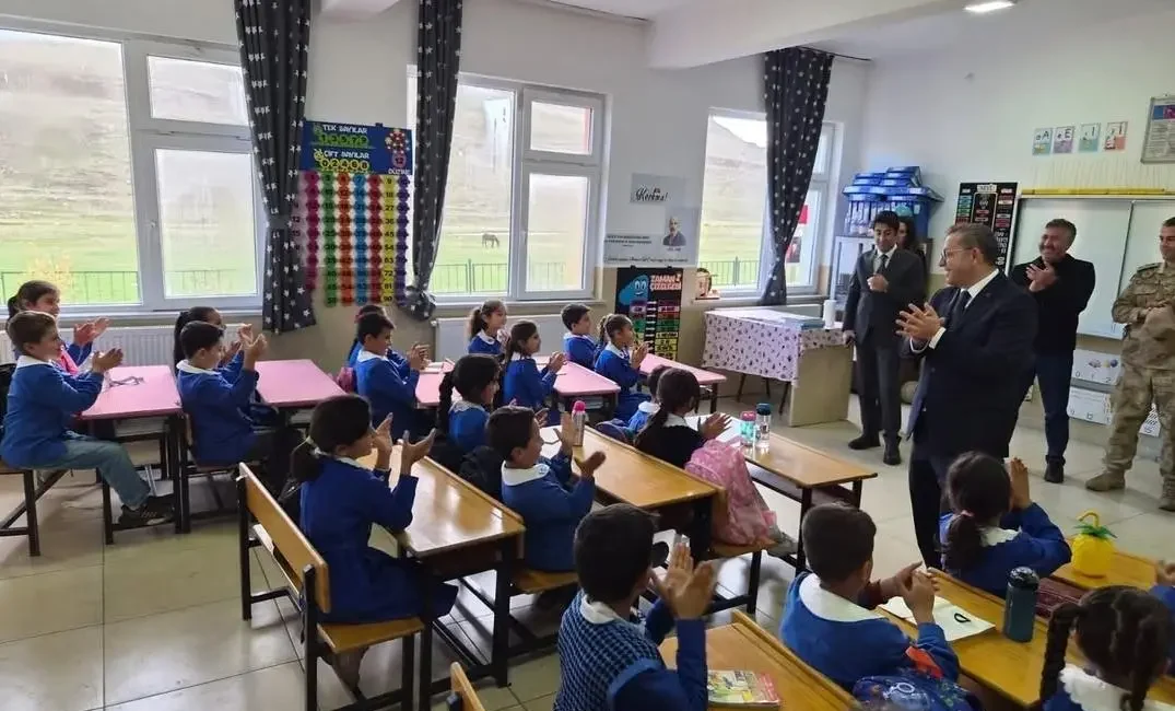 KARS – BHA Kars Valisi Ziya Polat, geçtiğimiz günlerde evlerinin