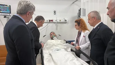 ZONGULDAK – BHA  Vali Hacıbektaşoğlu, maden ocağındaki incelemeleri sırasında yetkililerden