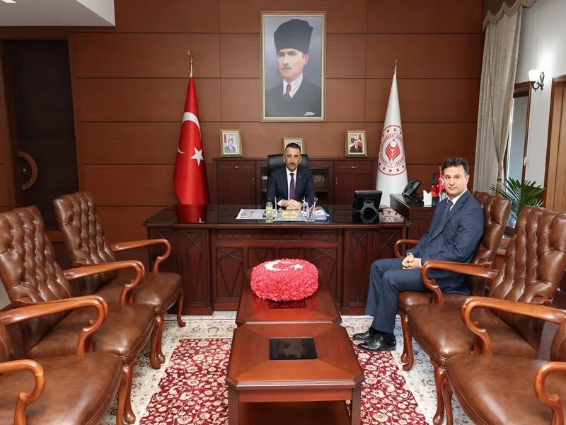 Zonguldak Valisi Hacıbektaşoğlu, Vali Yardımcısı Karasu’yu kabul etti ZONGULDAK – BHA Zonguldak Valisi Osman Hacıbektaşoğlu, vali yardımcılığı görevine